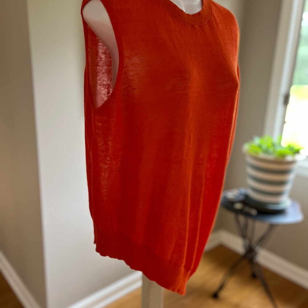 THEORY LINEN BLEND SLEEVELESS TOP - Picture 2 of 8